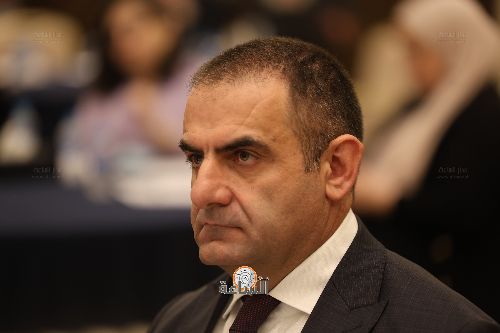 Madar Al-Saa Images 0.6037304486338599