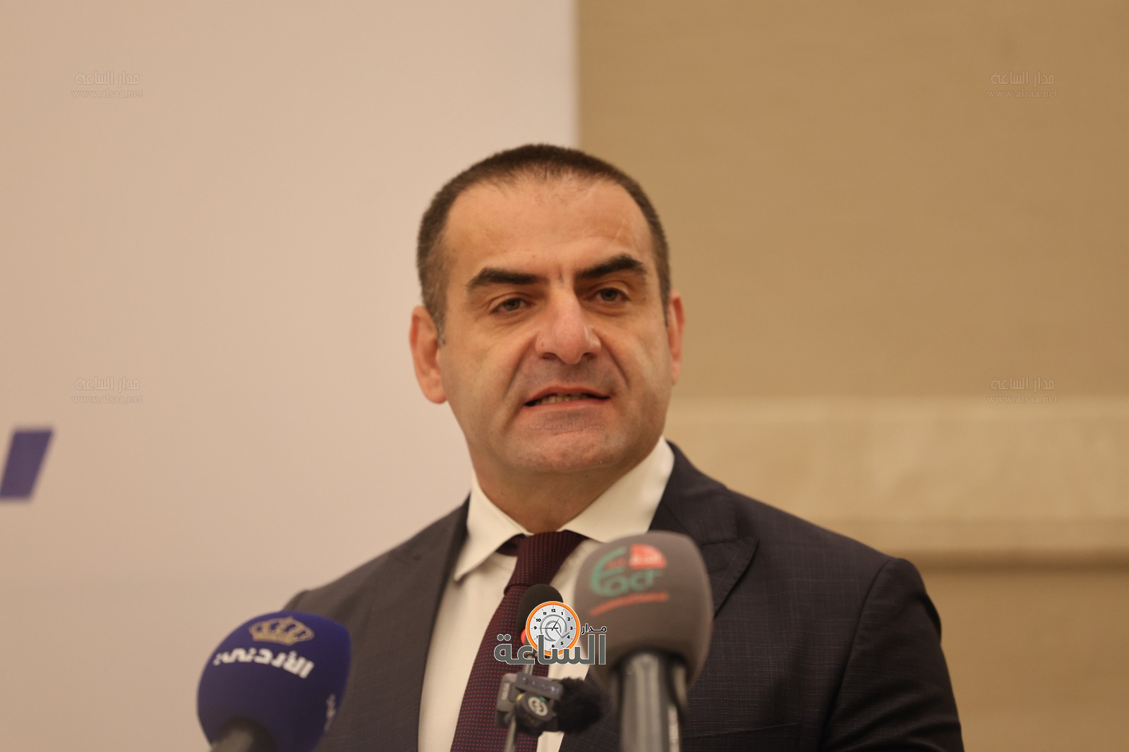 Madar Al-Saa Images 0.6375792545262683