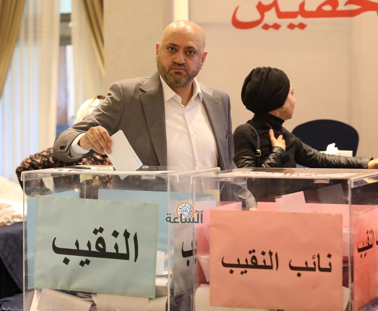 Madar Al-Saa Images 0.28432961244048993