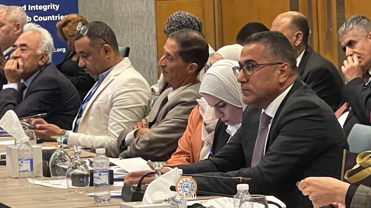 Madar Al-Saa Images 0.4561407474347432