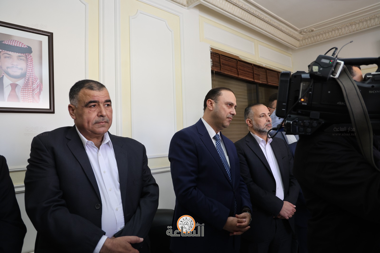 Madar Al-Saa Images 0.6396986125355322