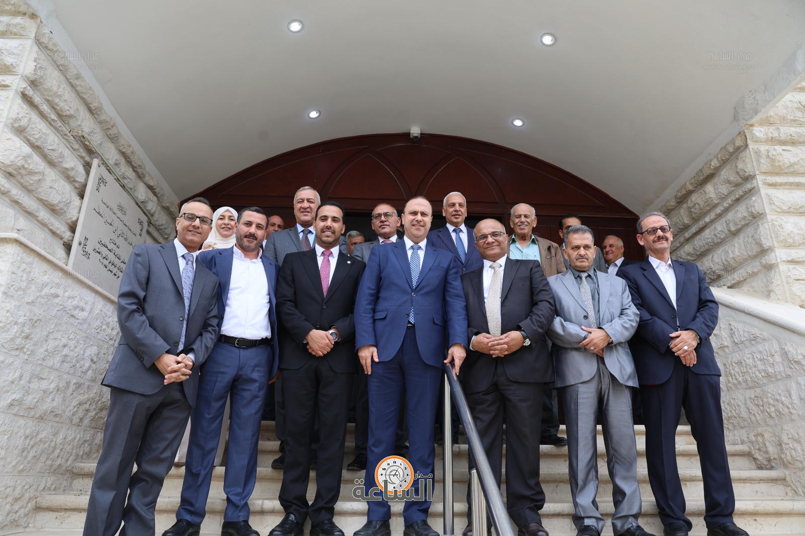 Madar Al-Saa Images 0.247472150494621