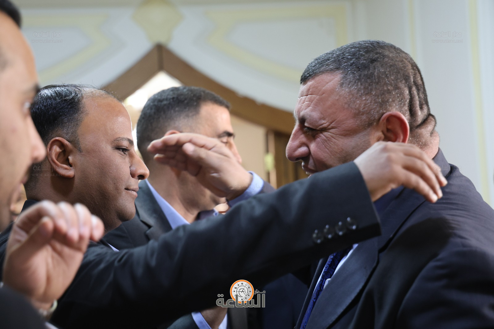 Madar Al-Saa Images 0.832998019058389