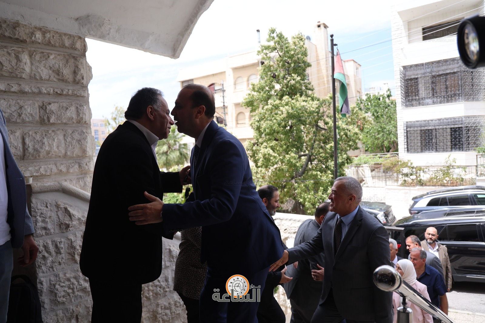 Madar Al-Saa Images 0.7386169616108319