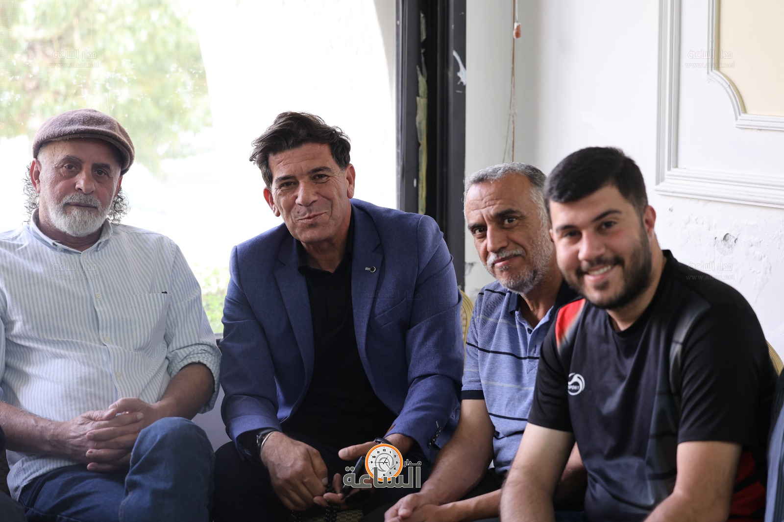 Madar Al-Saa Images 0.6742089415144636