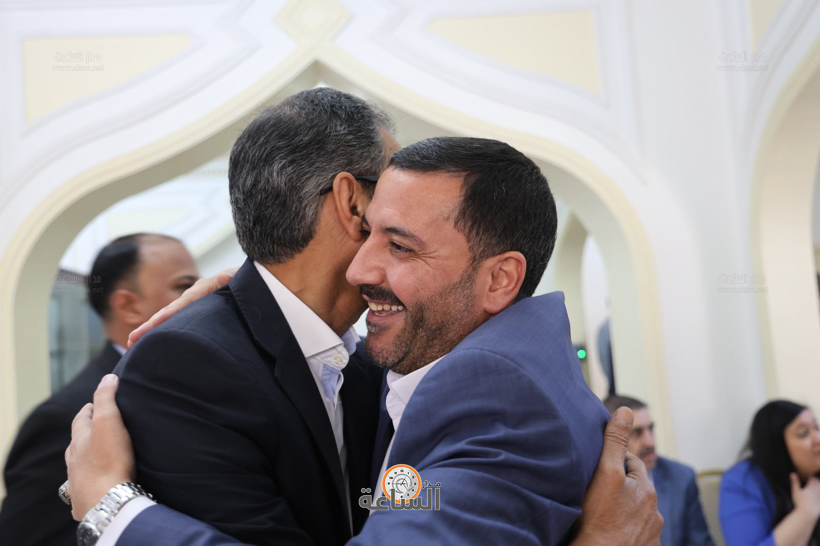 Madar Al-Saa Images 0.7043660196658015