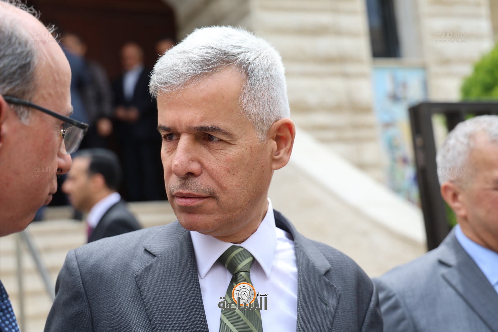 Madar Al-Saa Images 0.6374236270205024