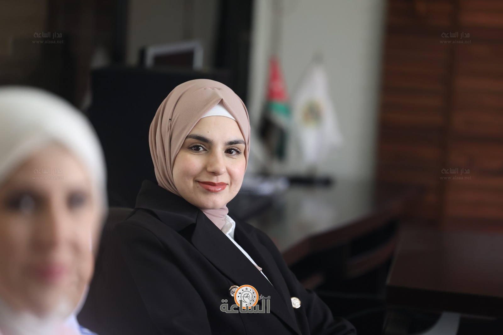 Madar Al-Saa Images 0.9159770048934599