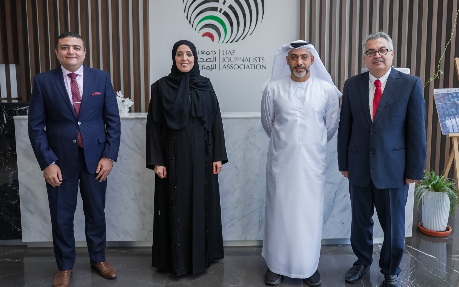 Madar Al-Saa Images 0.5204874696798133