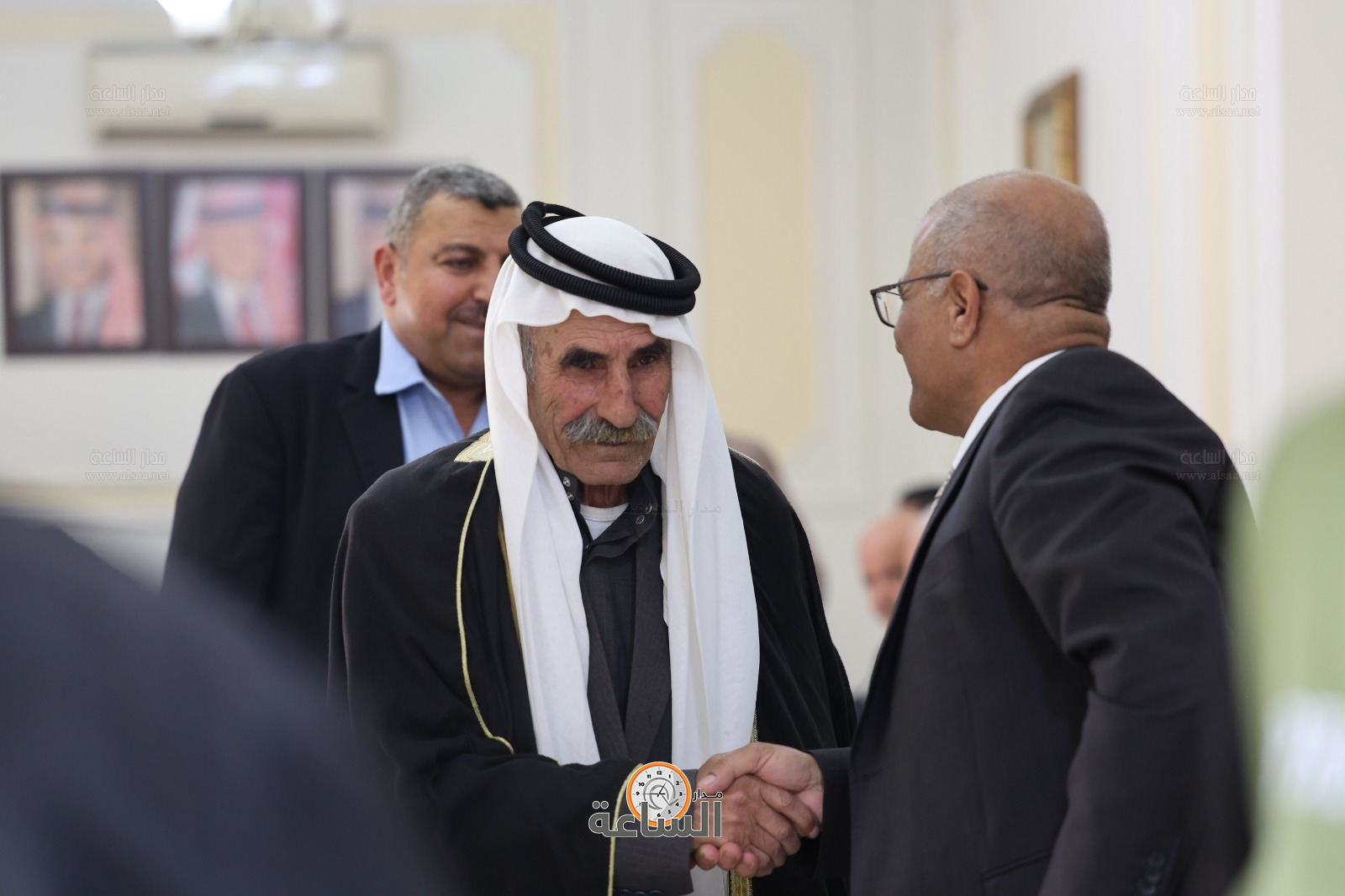 Madar Al-Saa Images 0.573706764315436