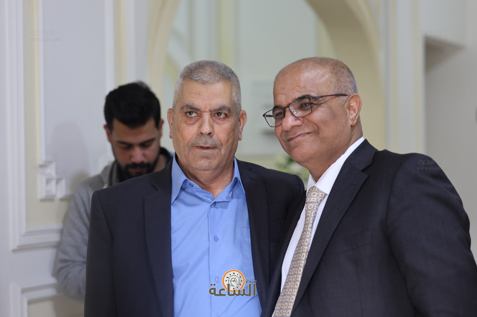 Madar Al-Saa Images 0.3955426888528101