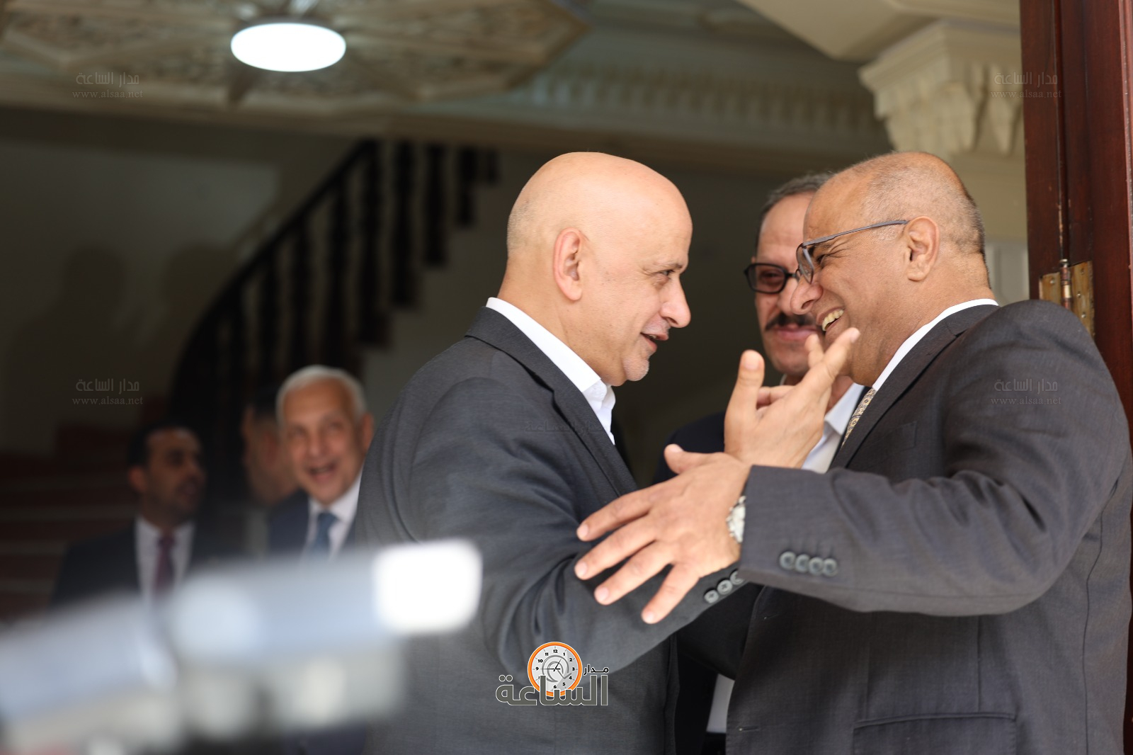 Madar Al-Saa Images 0.9380541069762157