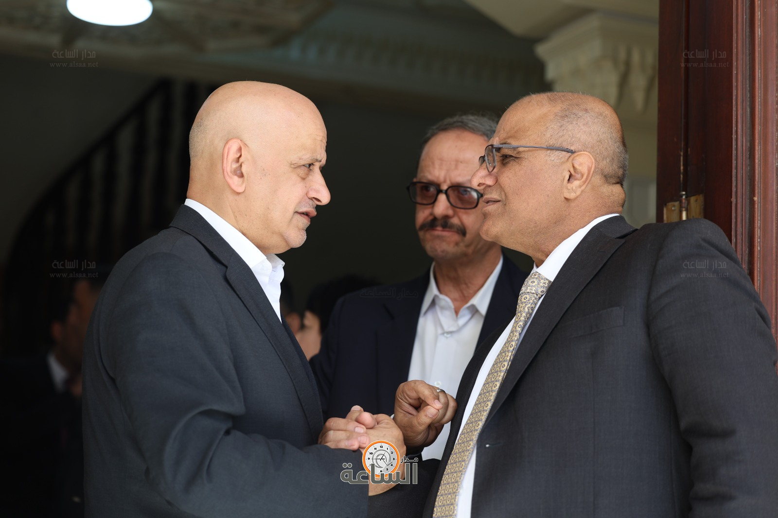 Madar Al-Saa Images 0.8741778910105631