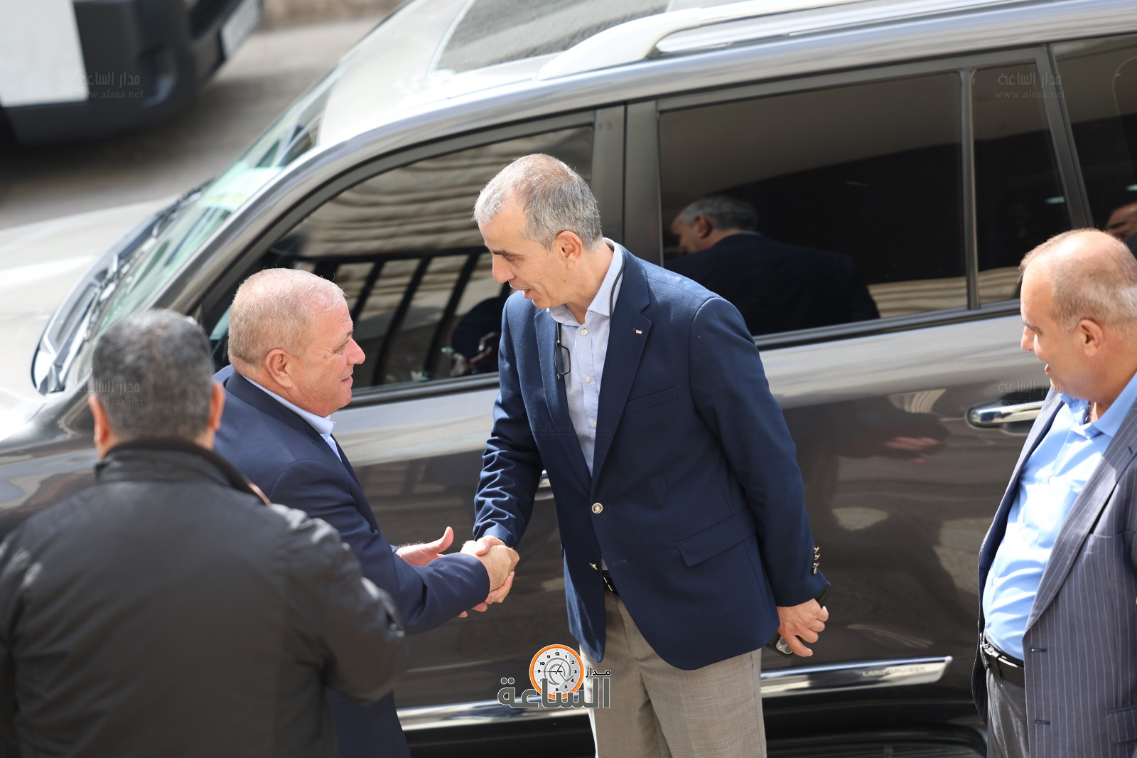 Madar Al-Saa Images 0.5362689357145298