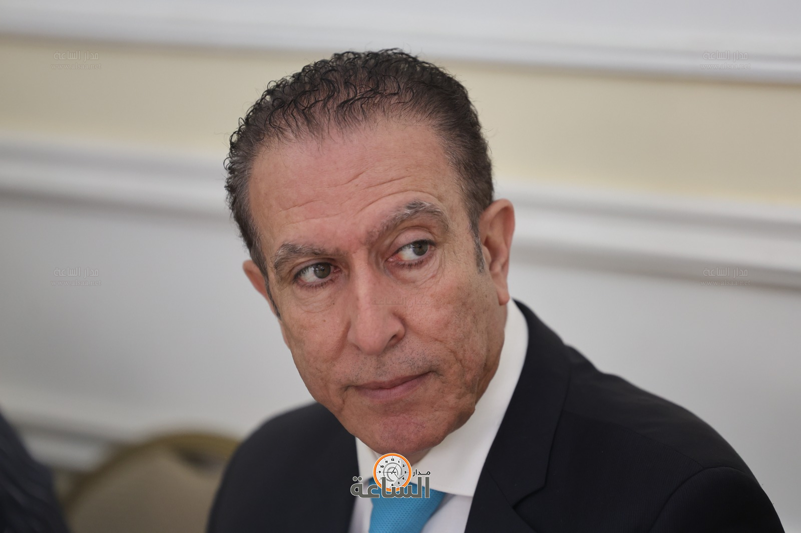 Madar Al-Saa Images 0.48884597942158736