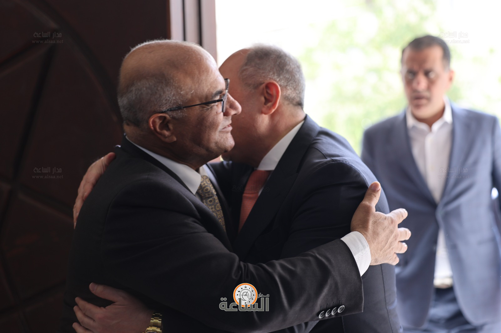 Madar Al-Saa Images 0.4348833164512468