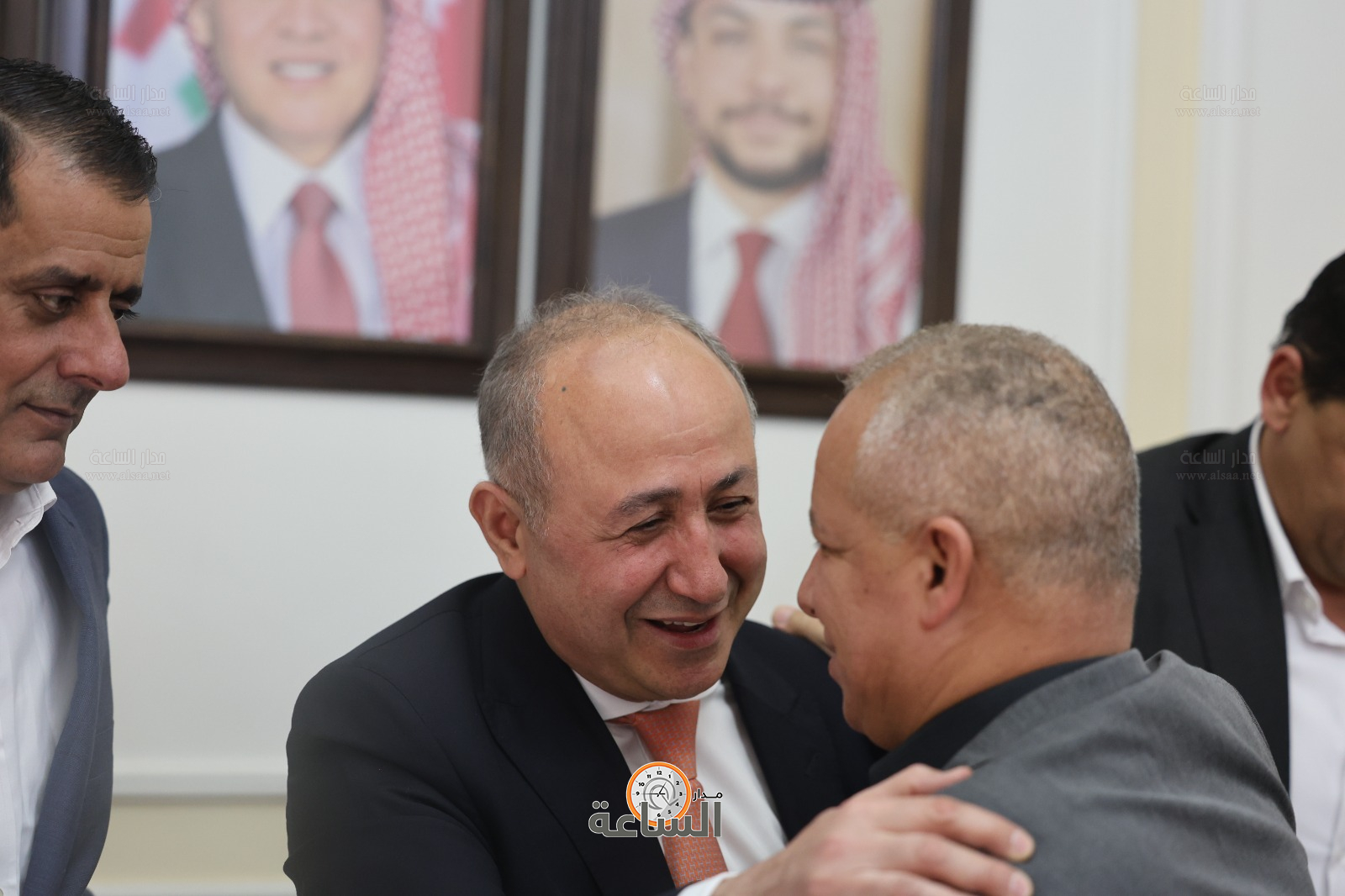 Madar Al-Saa Images 0.08989457692920166