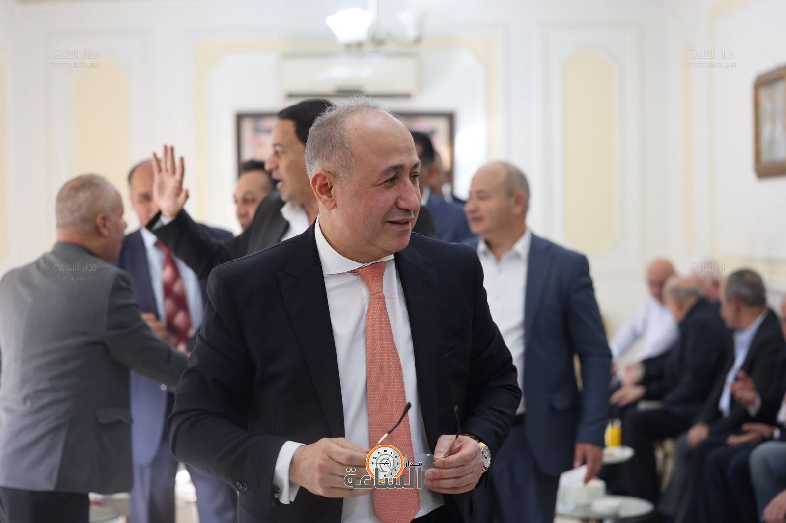 Madar Al-Saa Images 0.7605977637773871