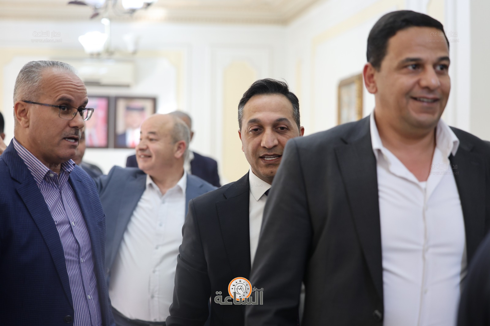 Madar Al-Saa Images 0.7632048105707614