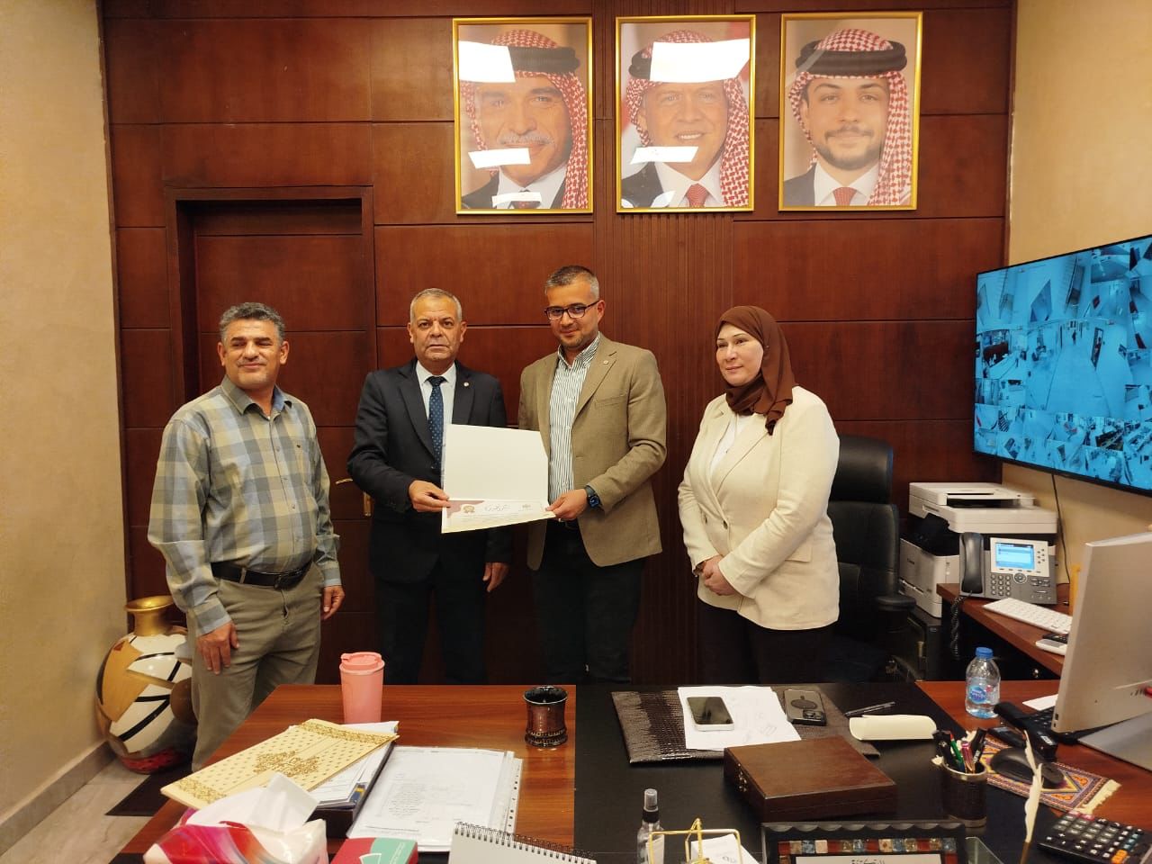 Madar Al-Saa Images 0.4425471429519814