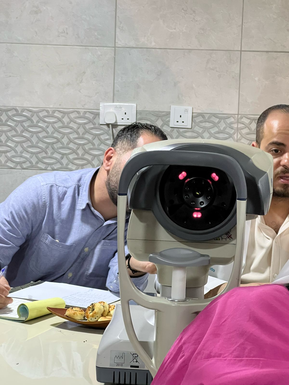 Madar Al-Saa Images 0.5348827991549343