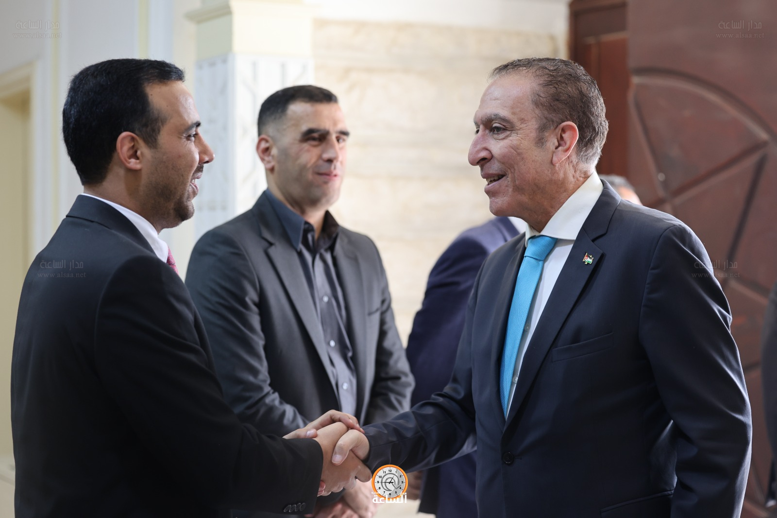 Madar Al-Saa Images 0.34820136870499707