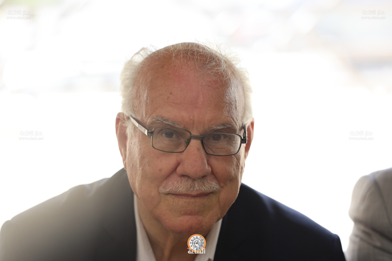 Madar Al-Saa Images 0.6418846348488467