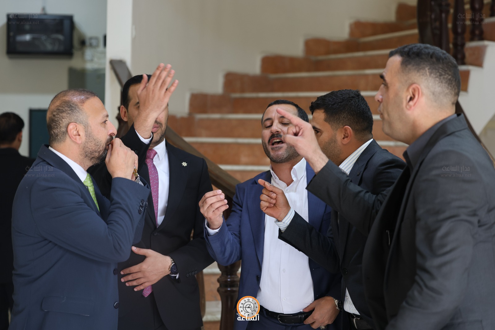 Madar Al-Saa Images 0.009613072214913365