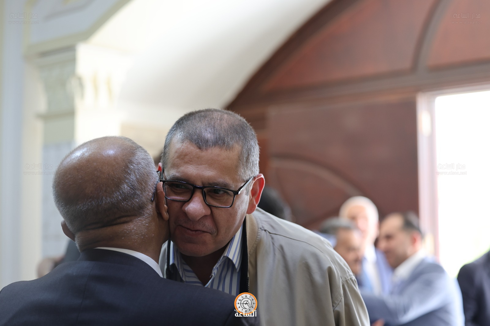 Madar Al-Saa Images 0.9657853453186406