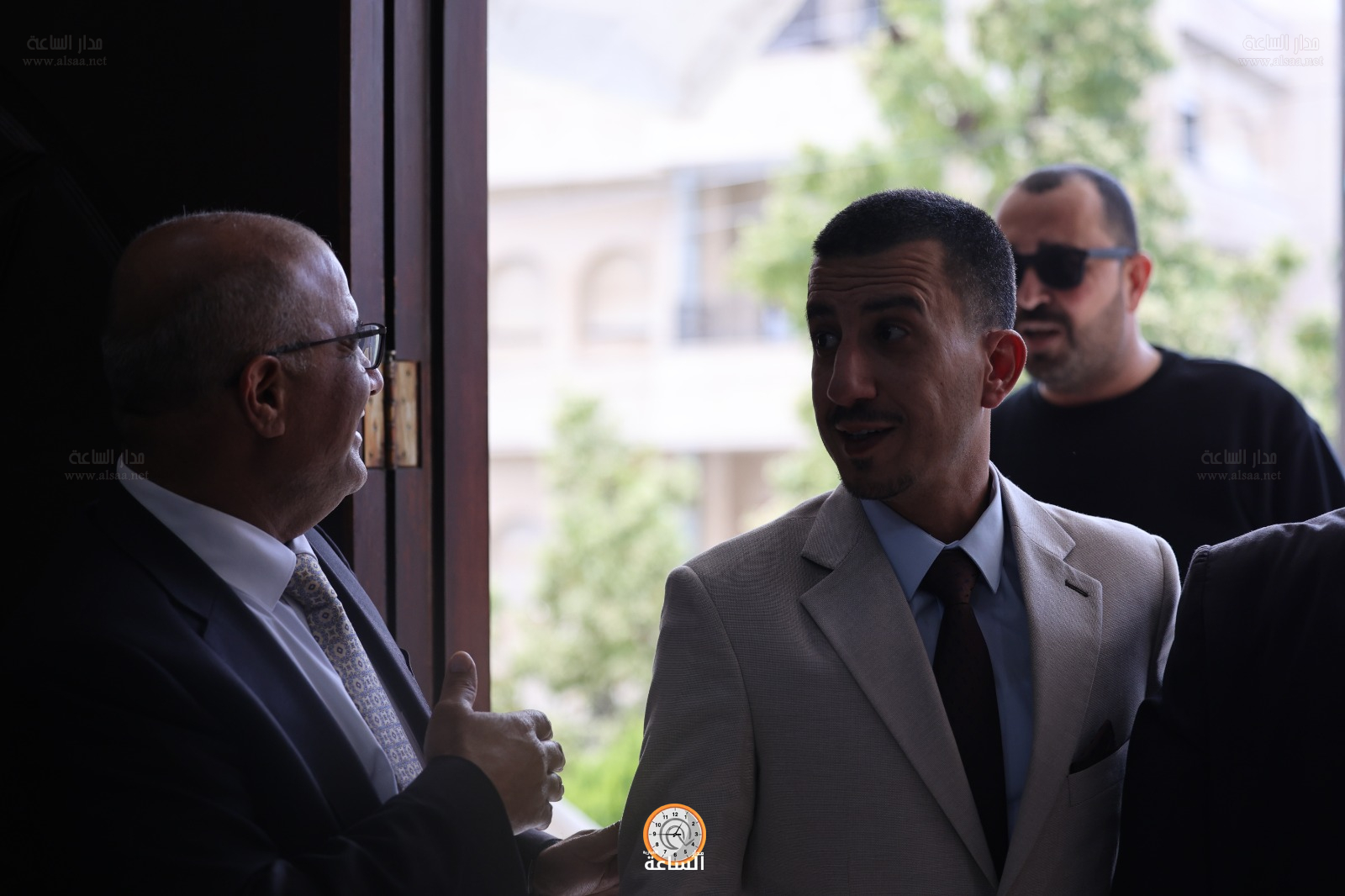 Madar Al-Saa Images 0.48222117717962576