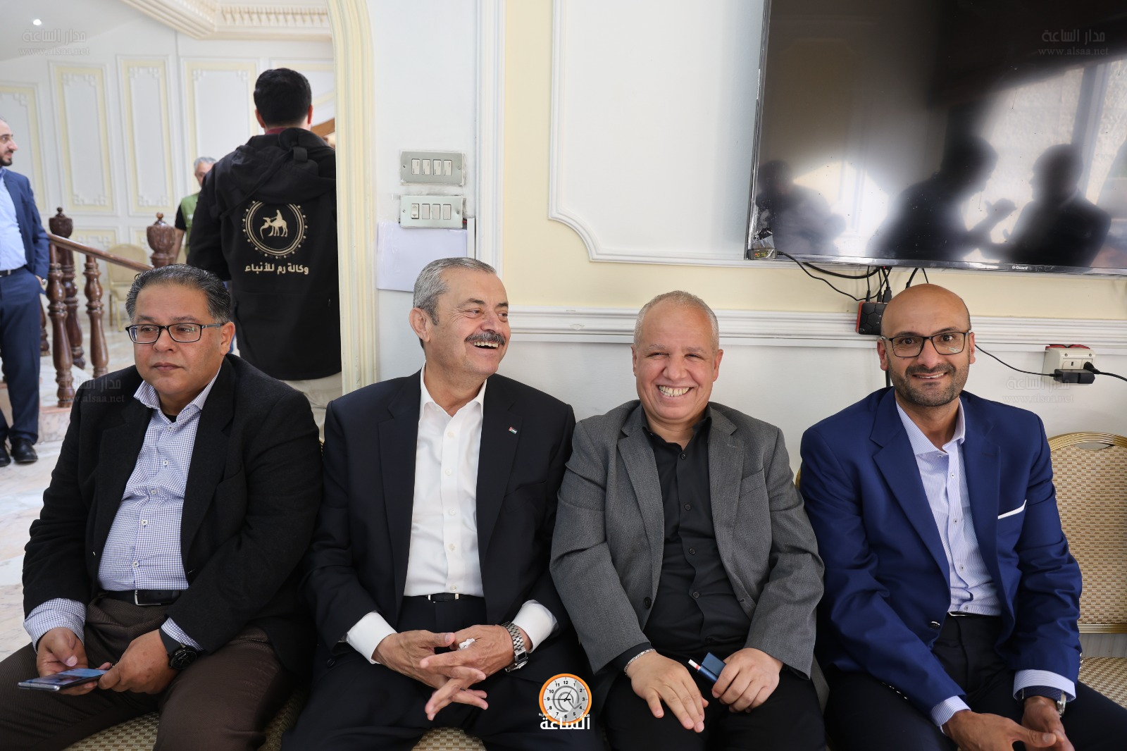 Madar Al-Saa Images 0.597955162455779