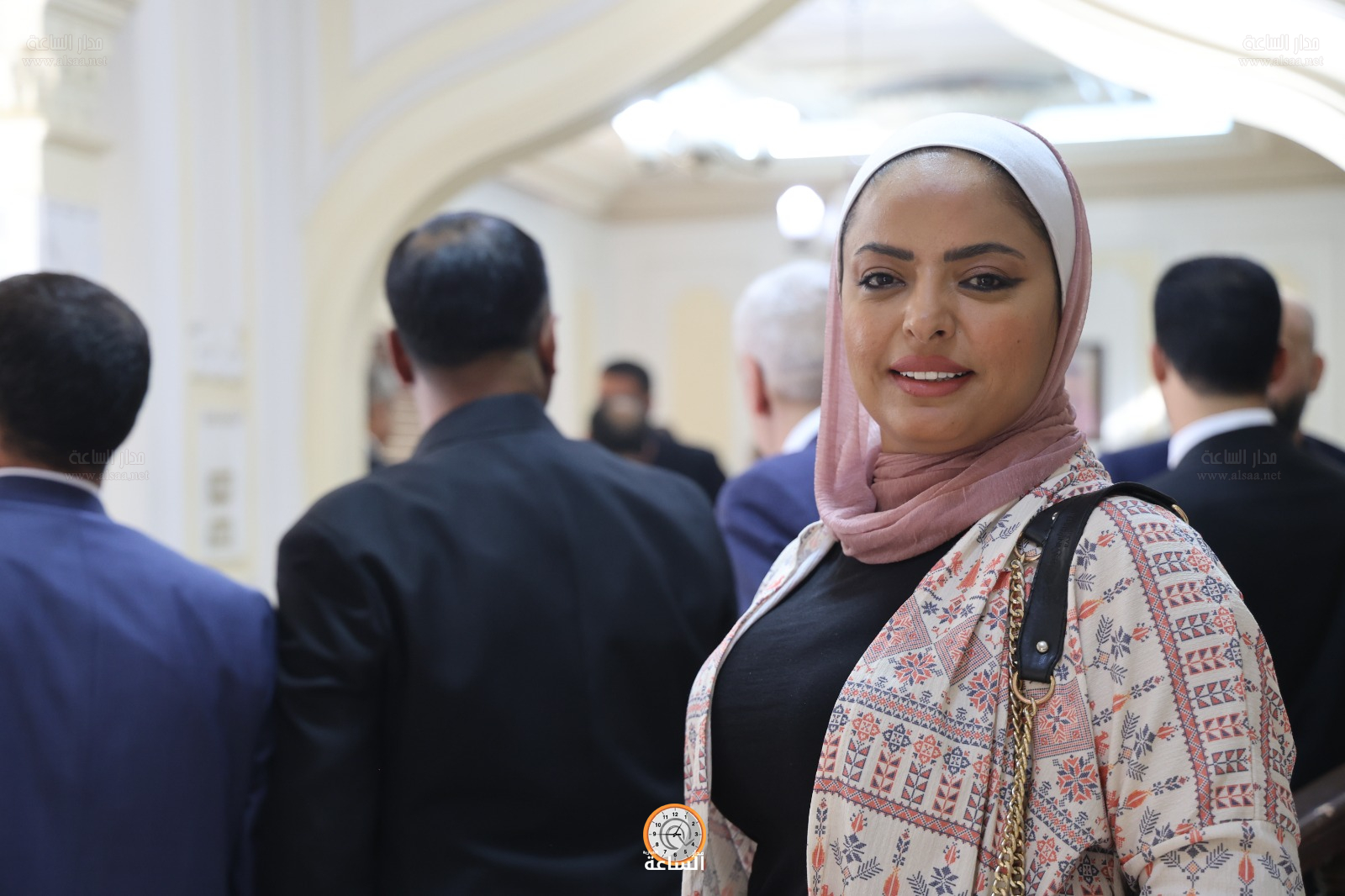 Madar Al-Saa Images 0.9926267429283038