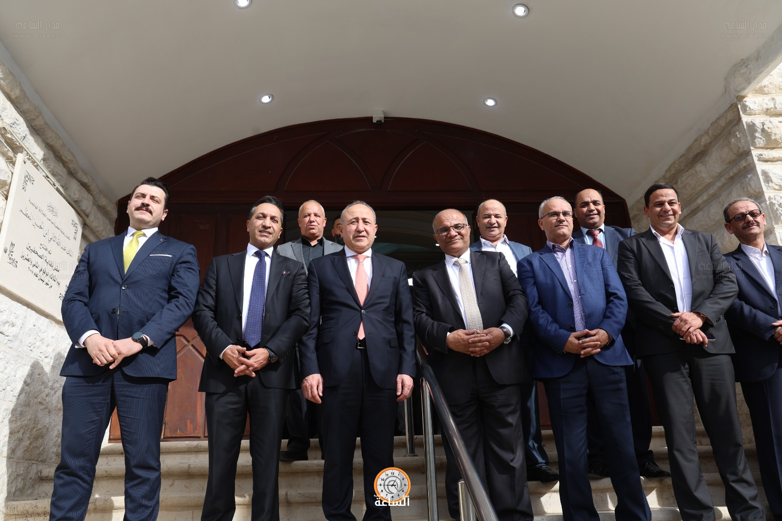 Madar Al-Saa Images 0.6690450661413742