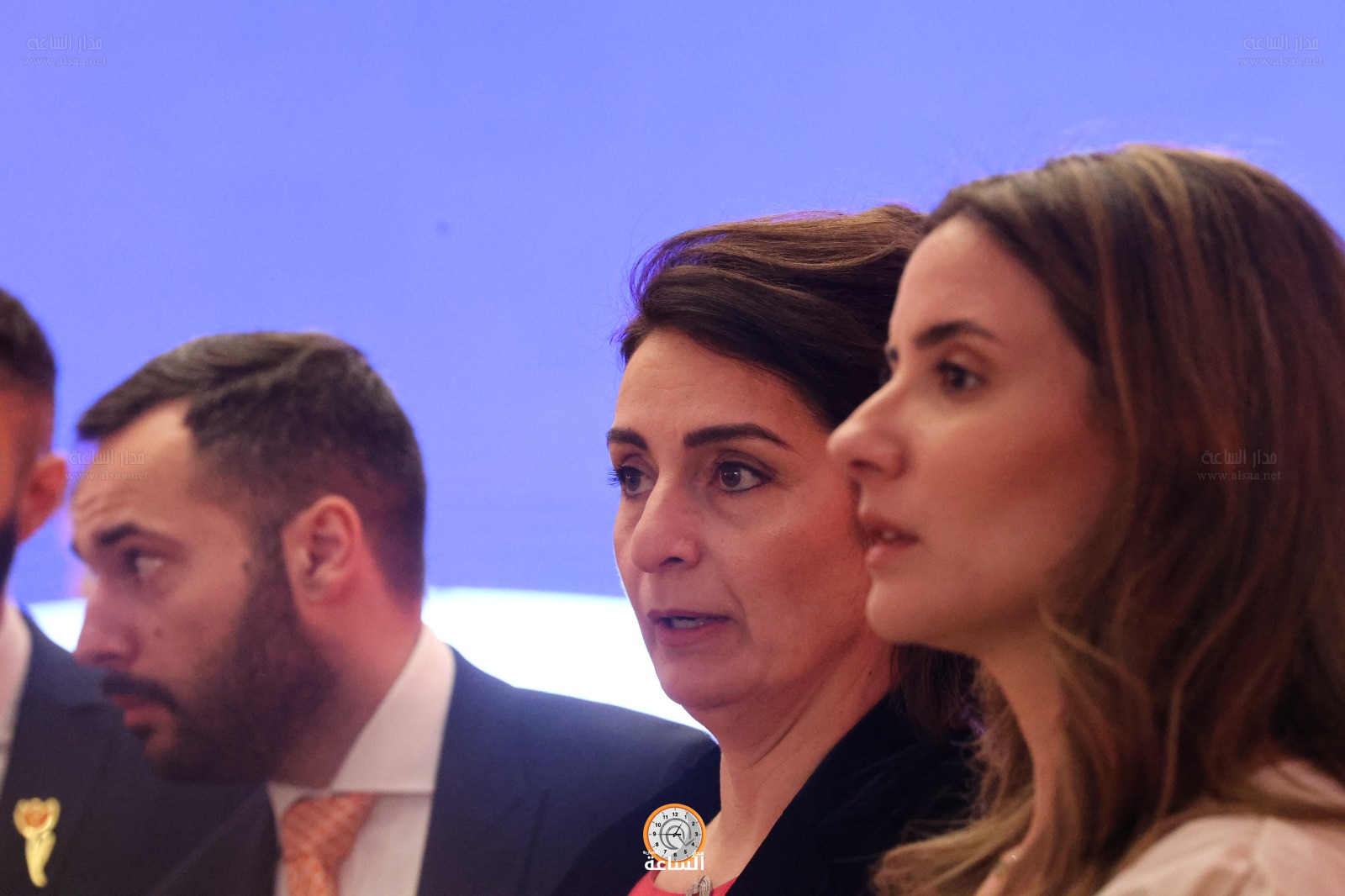 Madar Al-Saa Images 0.9764786285961616