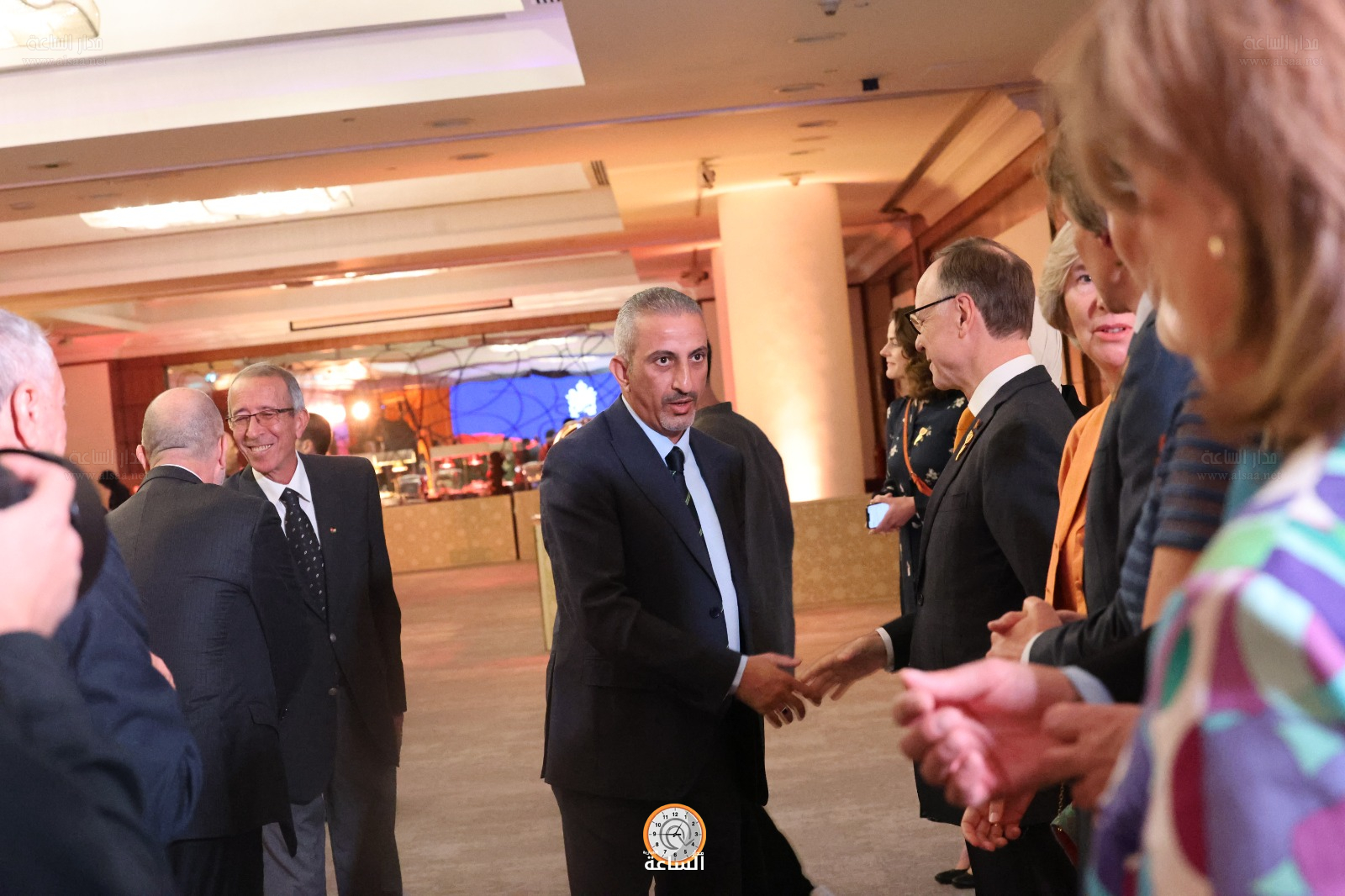 Madar Al-Saa Images 0.45592621615949225