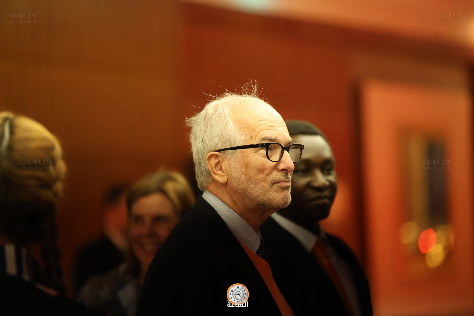 Madar Al-Saa Images 0.692729960537426