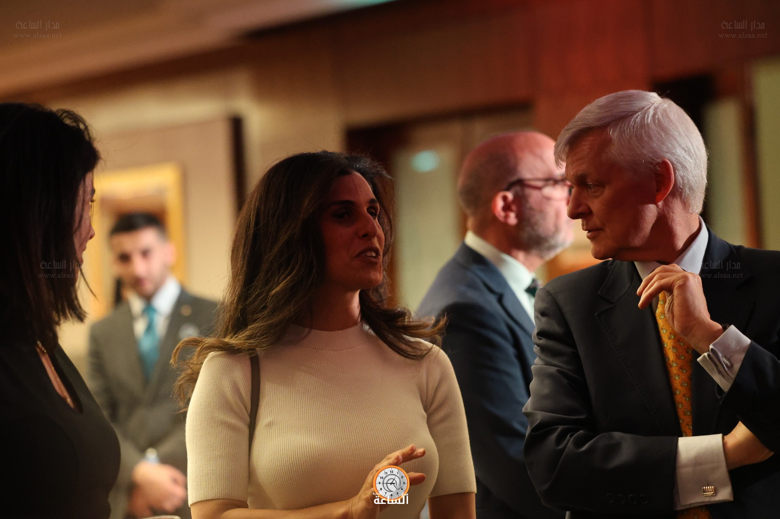 Madar Al-Saa Images 0.22679238050248618