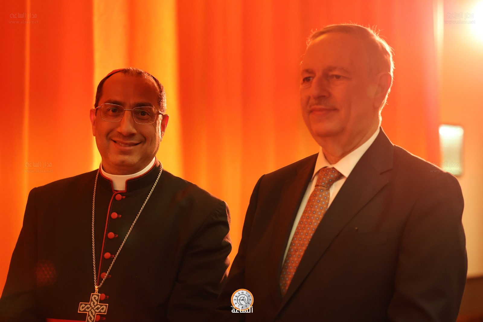 Madar Al-Saa Images 0.6727394277164721