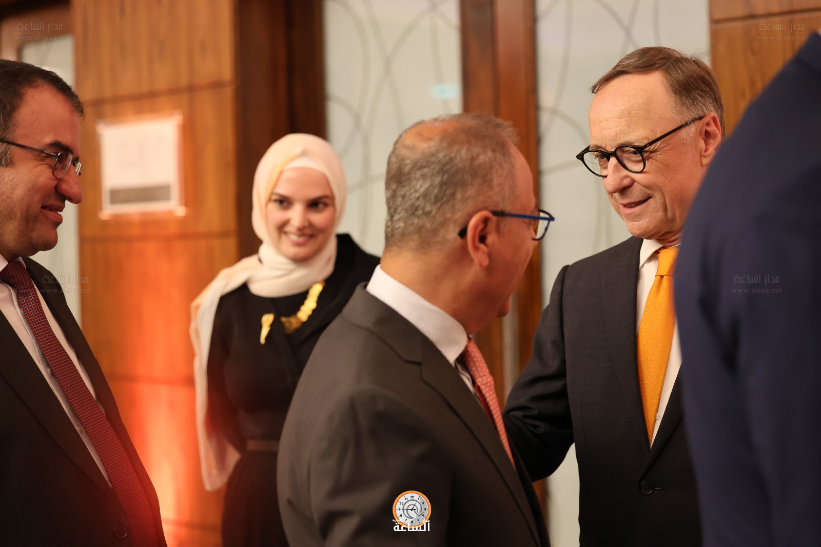 Madar Al-Saa Images 0.3880572286235898