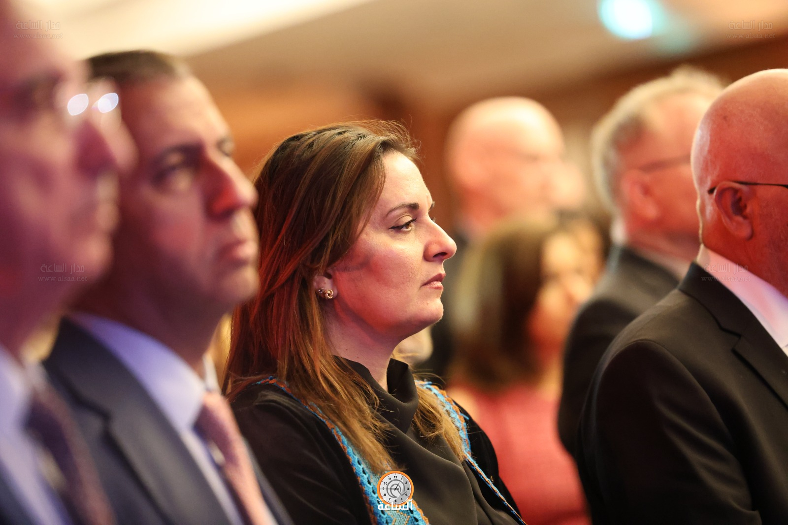 Madar Al-Saa Images 0.527115345593133