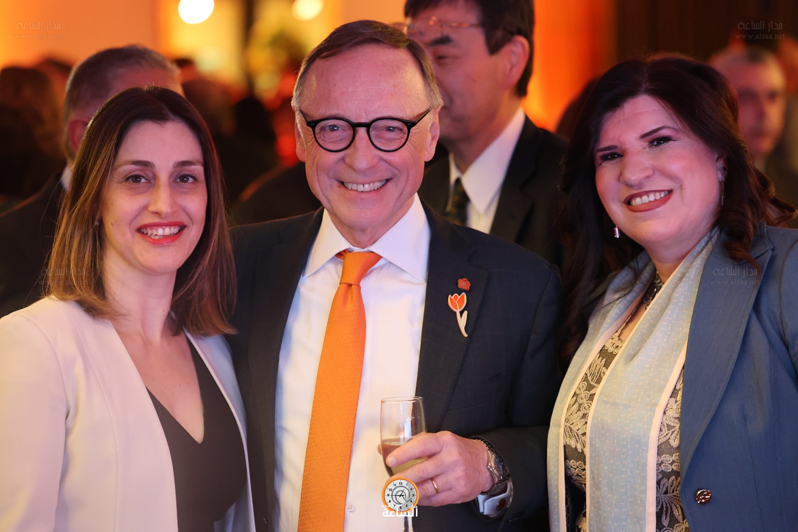 Madar Al-Saa Images 0.43342675829474997