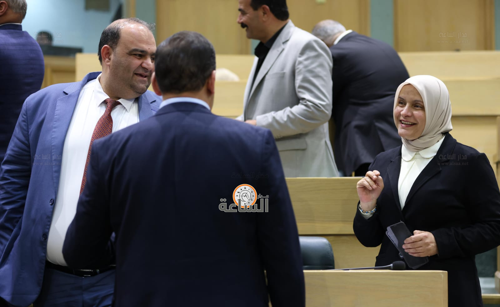 Madar Al-Saa Images 0.18381226393449057