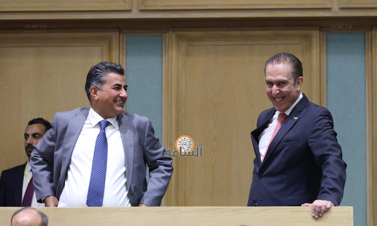 Madar Al-Saa Images 0.7074145139838691