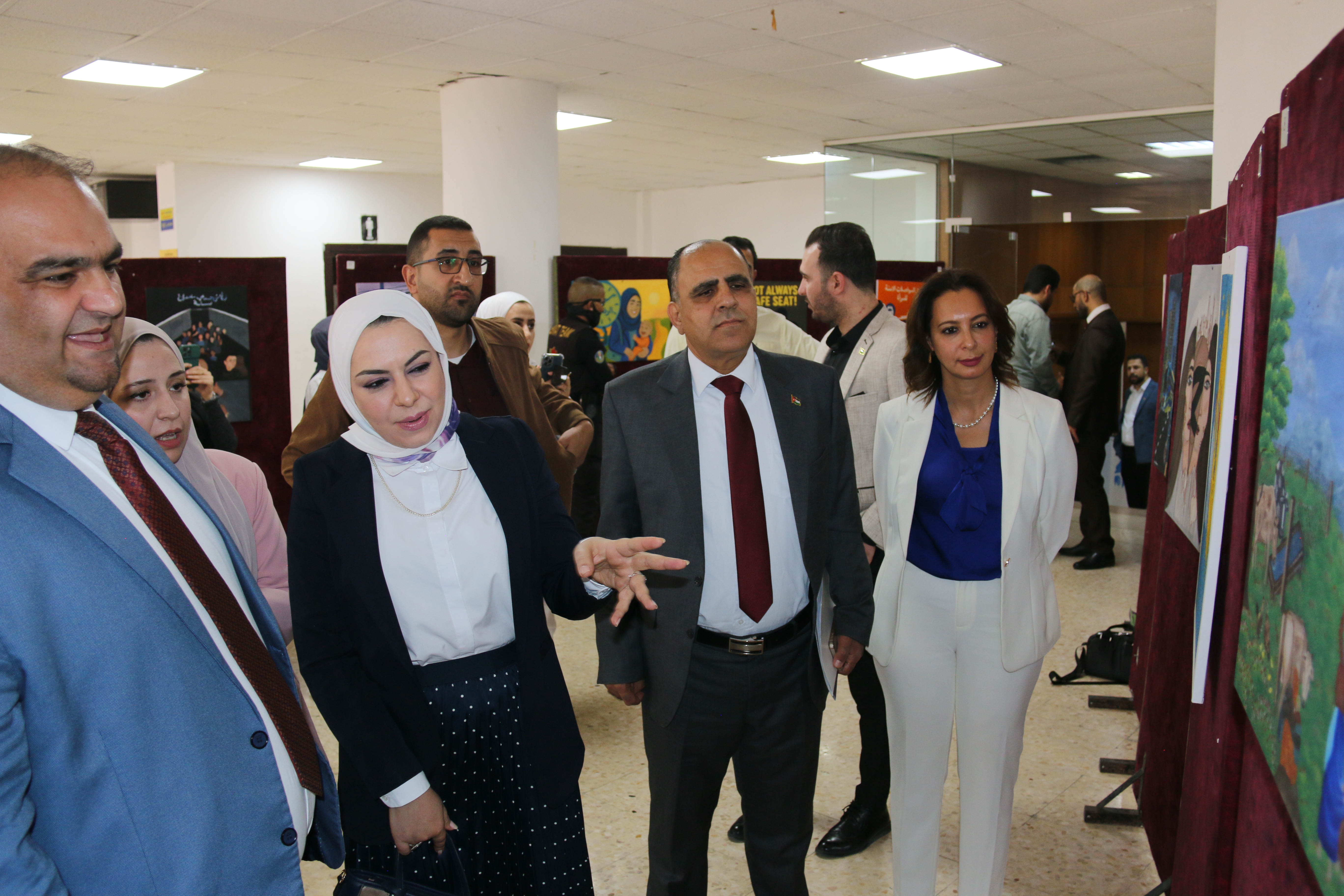 Madar Al-Saa Images 0.43199277309997286