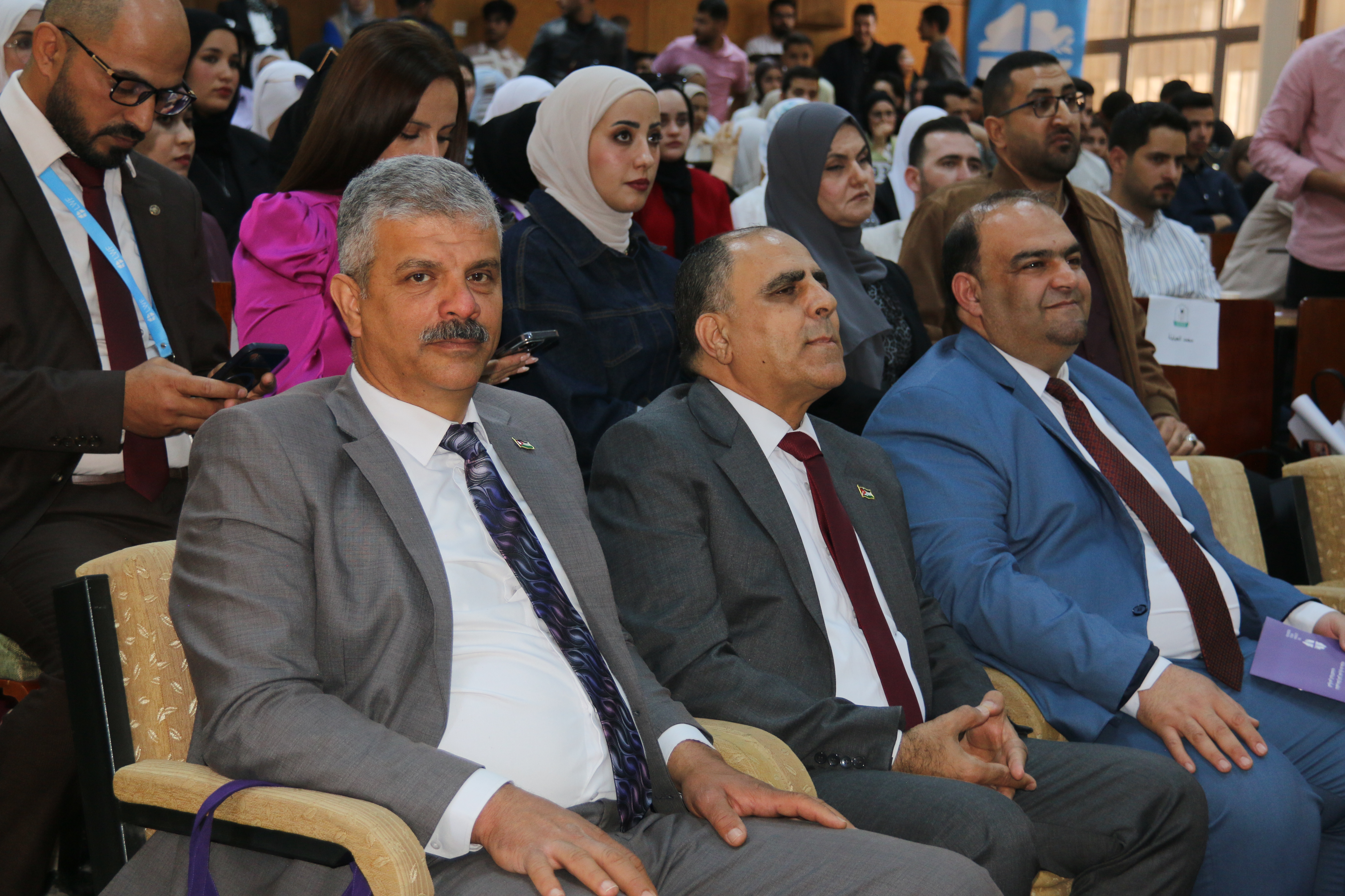 Madar Al-Saa Images 0.2799177602686974