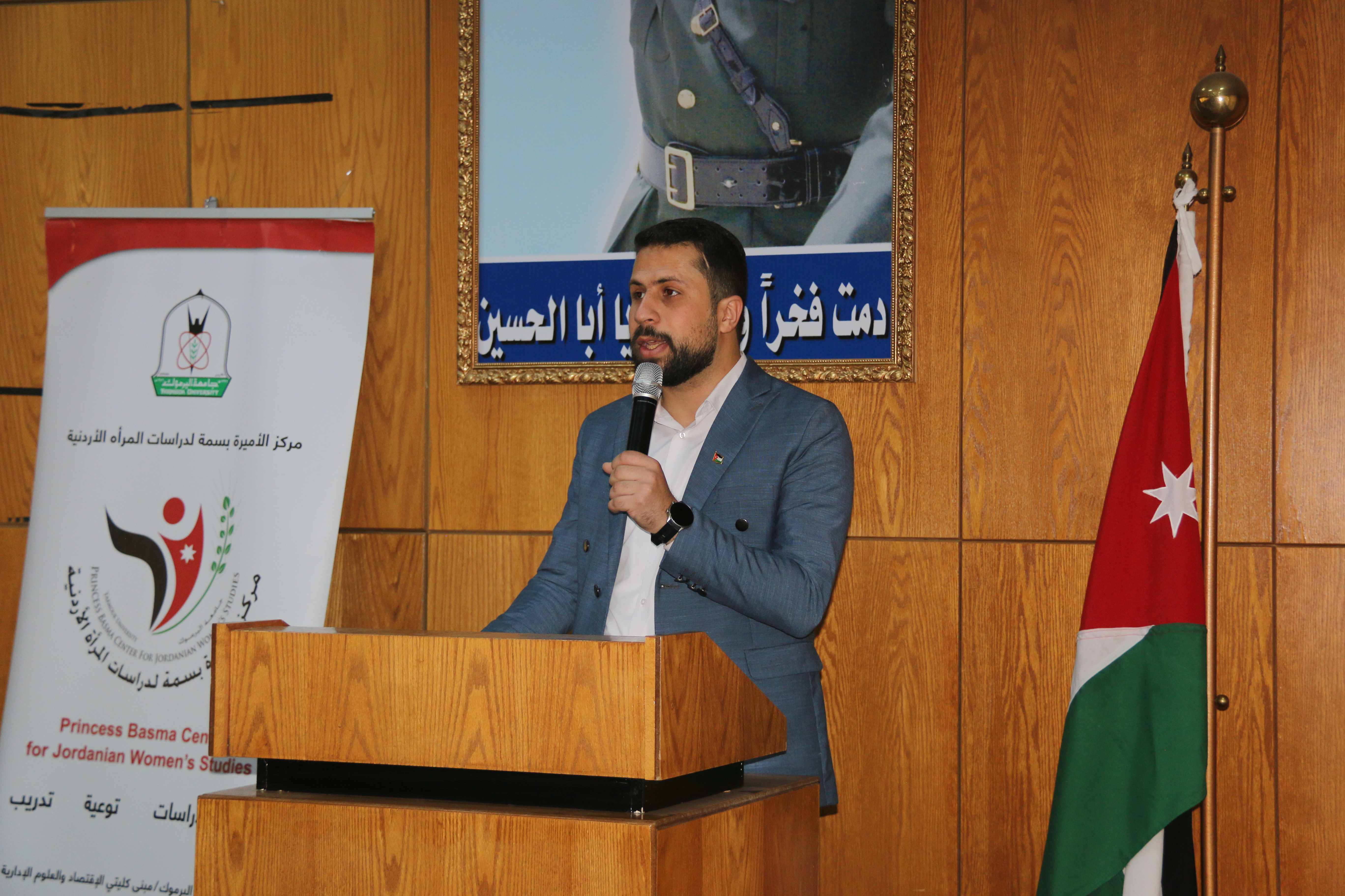 Madar Al-Saa Images 0.3049991182417465