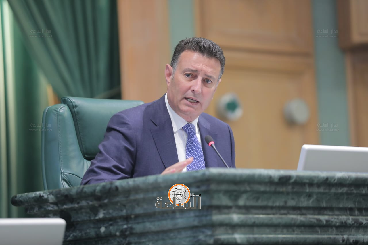 Madar Al-Saa Images 0.663623320976248