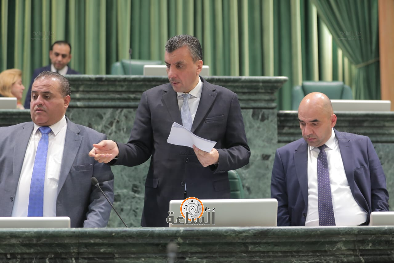 Madar Al-Saa Images 0.9207368306591531