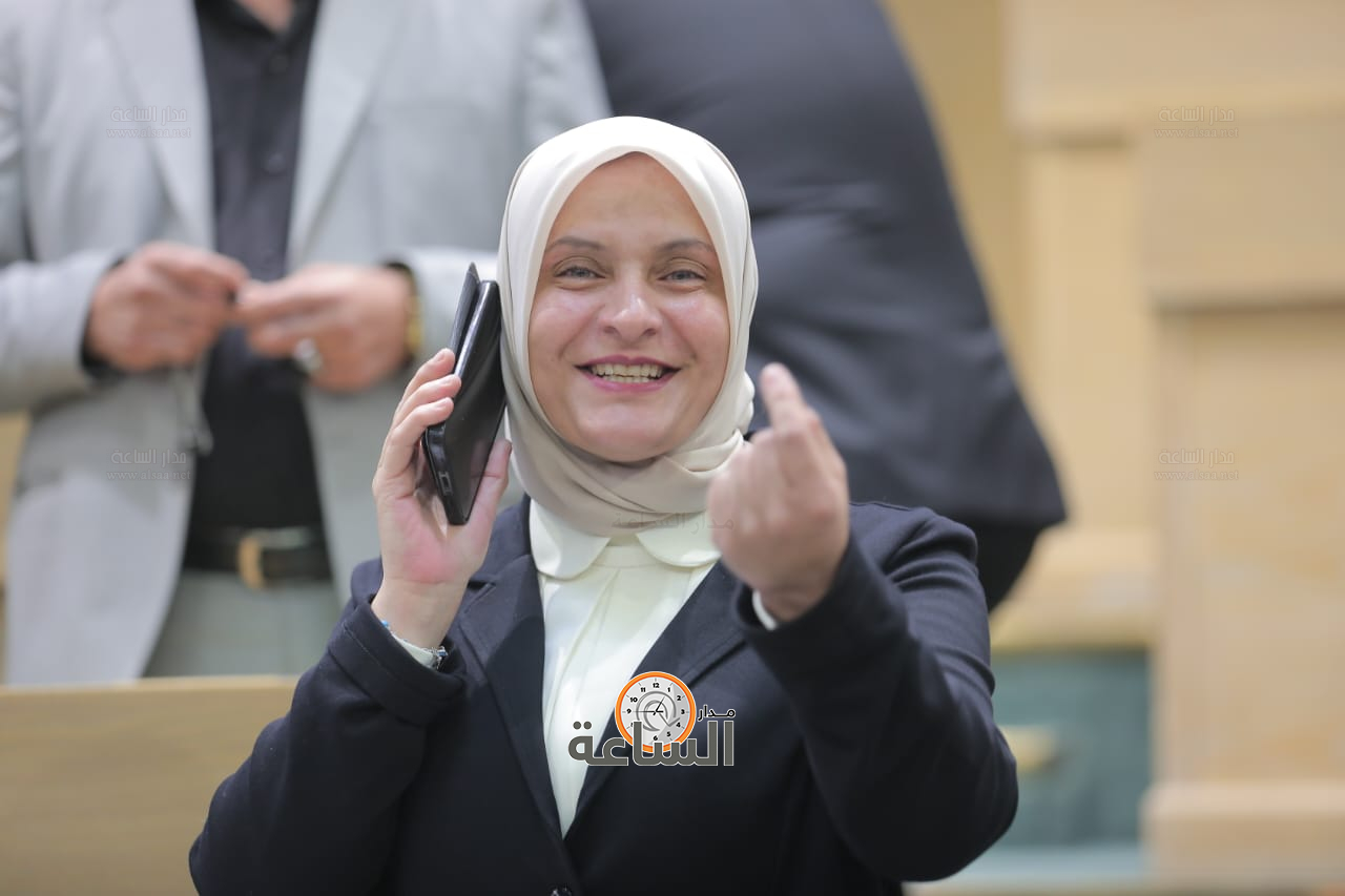 Madar Al-Saa Images 0.40498064212761853