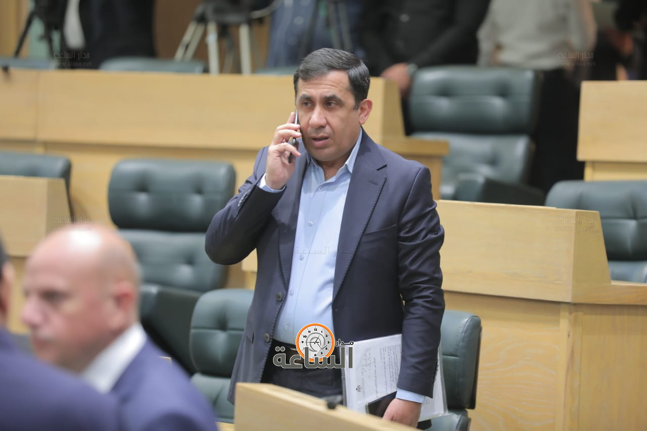 Madar Al-Saa Images 0.11973548050169092